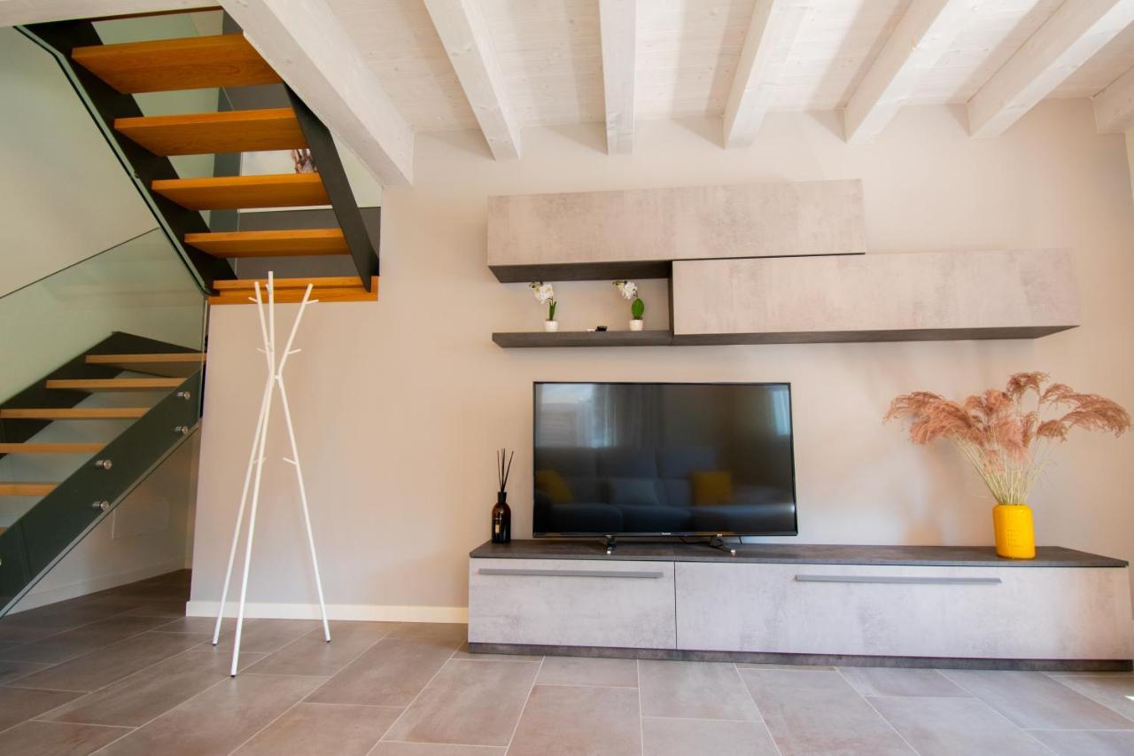 Vicino Alla Villa Palladiana La Rotonda! Duplex Apartment Vicenza Bagian luar foto